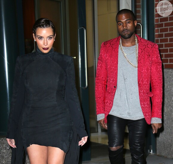 Kim Kardashian e Kanye West estão noivos desde outubro de 2013