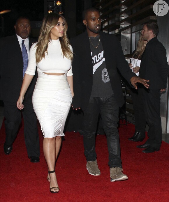 Kim Kardashian e Kanye West vão se casar em breve