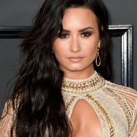 Foto: Demi Lovato dá beijo em Guilherme 'Bomba' depois de assumir namoro