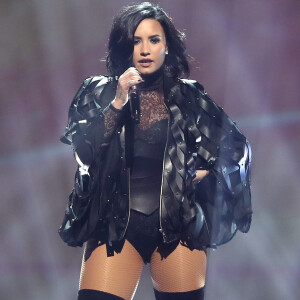 Demi anunciou uma pausa na carreira para 2017
