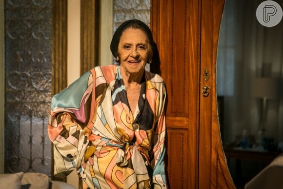 Sinhá (Laura Cardoso) na novela 'Sol Nascente'