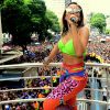 Anitta arrastou uma multidão pelas ruas do Rio