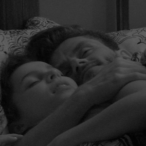 Emilly e Marcos estão dormindo juntos todos os dias no 'BBB17'