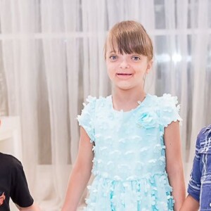 Alexandre Jr., filho de Ana Hickmann, com Rafaella Justus e Diego, filho de Renata Alves