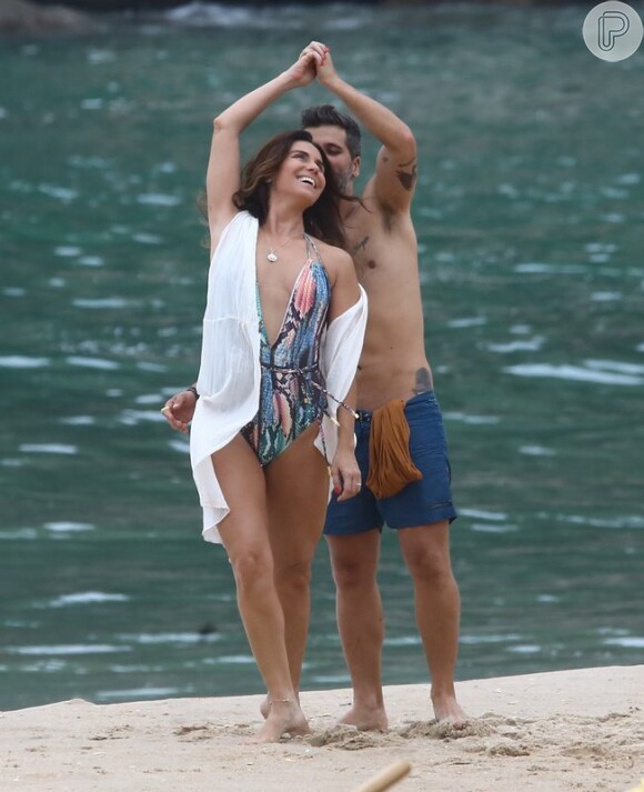 Giovanna Antonelli e Bruno Gagliasso gravaram cenas do casal Mario e Alice, de 'Sol Nascente', nesta segunda-feira, dia 06 de março de 2017