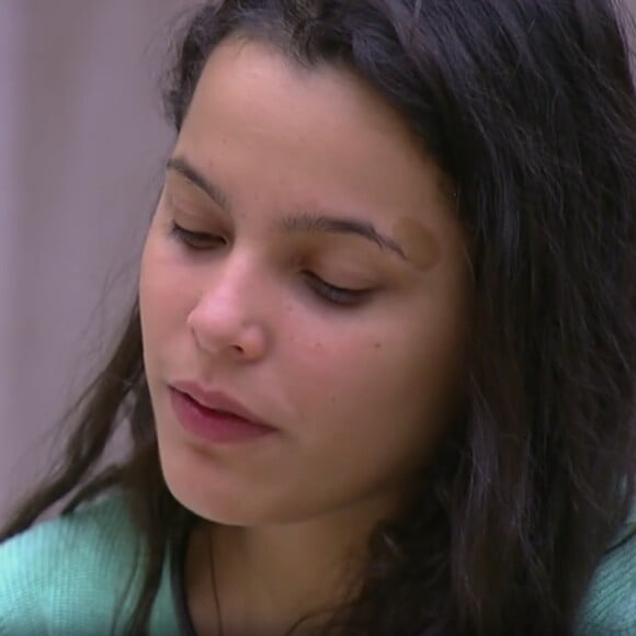 'Imaginei que ela fosse minha amiga ainda', reclamou Emilly após ser votada por Roberta