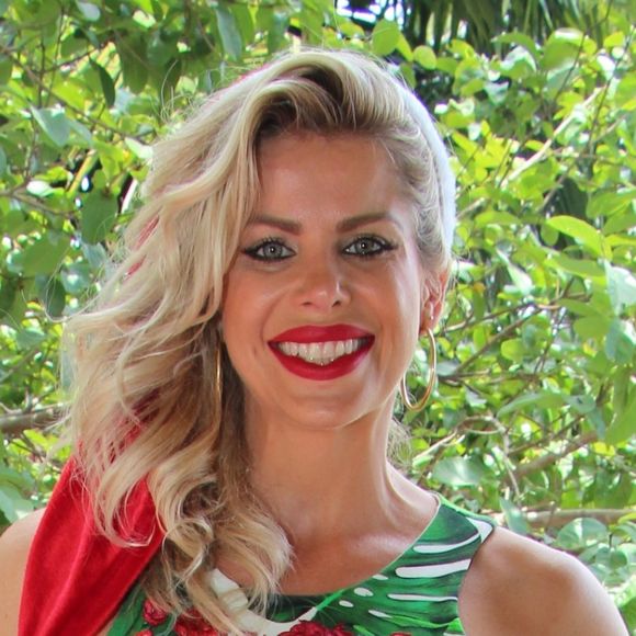 Grávida de 4 meses, Karina Bacchi disse que está se sentindo bem com as novas medidas