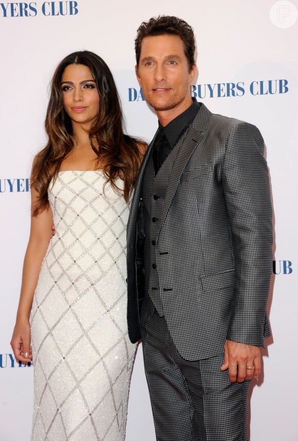 Matthew McConaughey se declara à mulher, a brasileira Camila Alves, durante programa de TV nos Estados Unidos ao dizer que se apaixonou à primeira vista