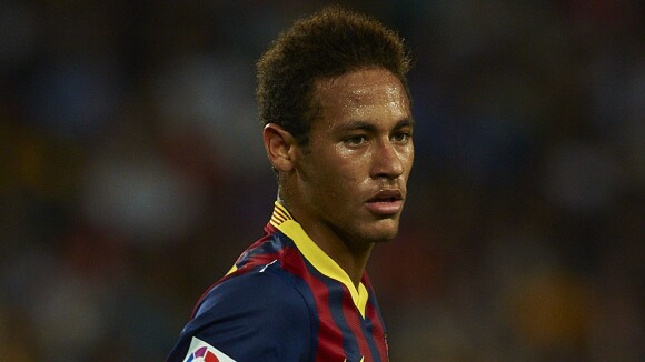 Neymar está na lista dos dez jogadores mais ricos do mundo, com R$ 260 milhões