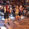 Dulce María, Valesca Popozuda e Mariana Ximenes dançam 'Beijinho no Ombro' no programa 'Altas Horas', em 13 de março de 2014