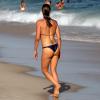 Fernanda Lima joga vôlei e exibe corpo em forma de biquíni na praia do Leblon, no Rio de Janeiro, neste sábado, 15 de março de 2014