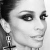 Grazi Massafera posa com maquiagem carregada em editorial de campanha de moda, em 20 de março de 2014