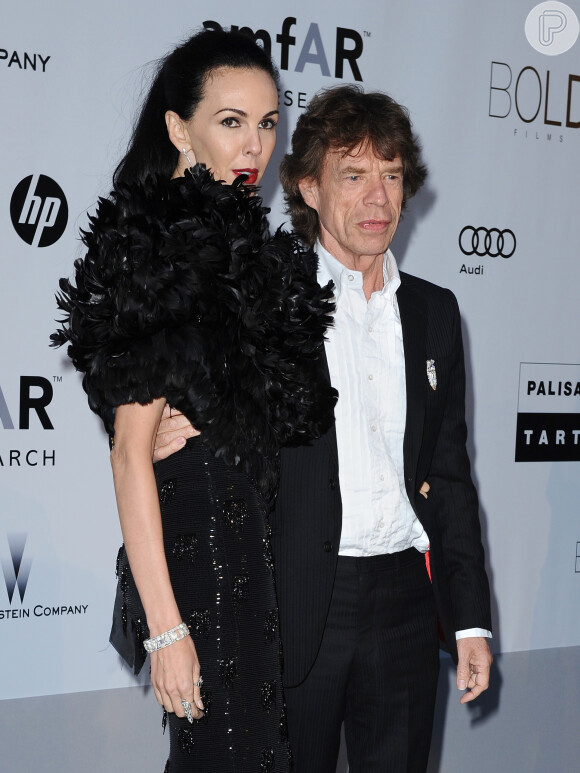 Após morte de L'wren Scott, namorada de Mick Jagger, a banda Rolling Stones afirmou que só voltaria aos palcos em outubro