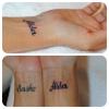 O amor de Xuxa pela filha e pela mãe está tatuado nos pulsos da apresentadora