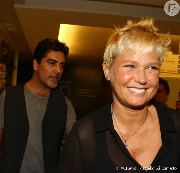 Xuxa Leva O Namorado Junno Andrade Para Estreia Da Peca Infantil Txutxucao Purepeople