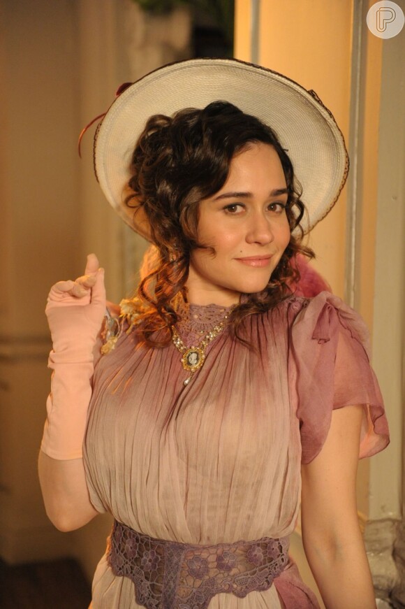 Último papel de Alessandra Negrini na TV foi como Catarina, de 'Lado a Lado'