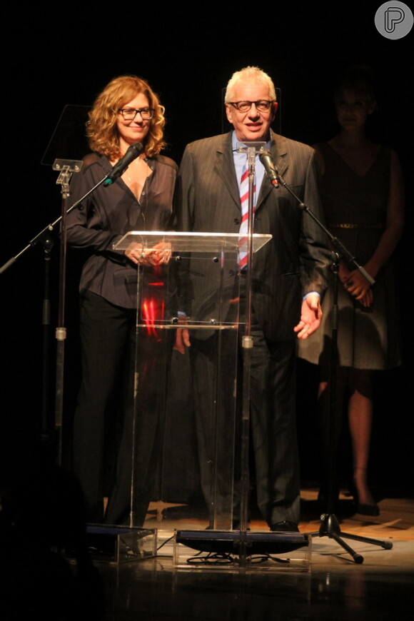Patricia Pillar e Marco Nanini participam de 'Prêmio APTR de Teatro' no Rio de Janeiro