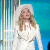 Madonna usa look boyish Ralph Lauren em sua apresentação no Grammy 2014