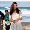 Kate Middleton aposta em vestido de estilista local Zimmerman em evento na Austrália 18 de abril de 2014