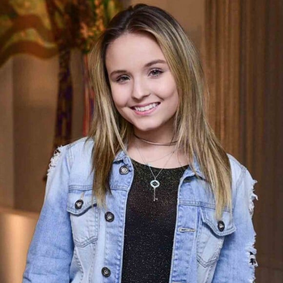 Larissa Manoela passará por uma reeducação alimentar