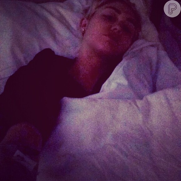 Miley Cyrus ficou mais de uma semana internada