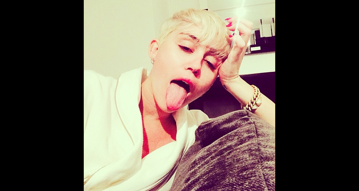 Foto Miley Cyrus Deixa O Hospital Após Ficar Mais De Uma Semana Internada Por Causa De Uma