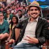 'Goste muito até', diz o ator Caio Castro sobre apreço pela leitura