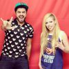 Os fãs pagaram 800 reais para ficar 30 segundos ao lado de Avril Lavigne