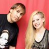 Os fãs já sabiam que não podiam abraçar Avril Lavigne no 'Meet & Greet'