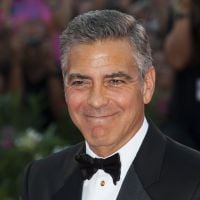 George Clooney dá anel de noivado de R$ 1,6 milhão para Amal Alamuddin