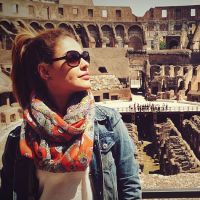 Paloma Bernardi visita pontos turísticos da Itália após Festival de Cannes 2014