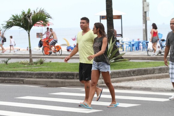 Ronaldo e Paula Morais estão 'se conhecendo melhor', segundo o próprio ex-jogador