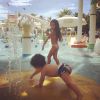 Durante as férias, Samara Felippo levou as filhas para curtirem em um parque aquático