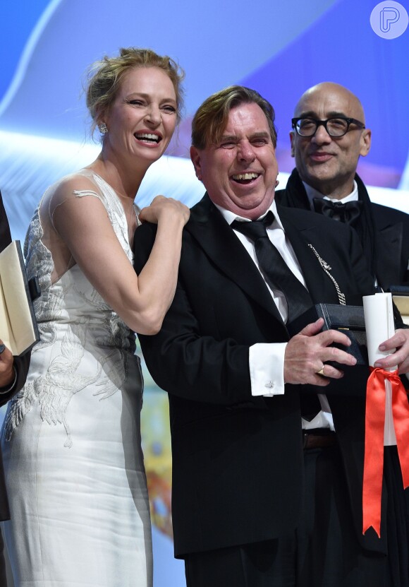 Uma Thurman e Timothy Spall participam da cerimônia de encerramento do Festival de Cannes 2014