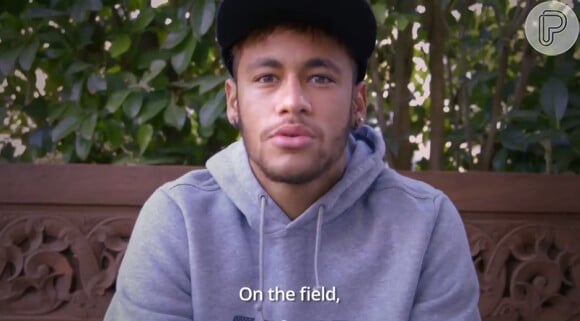 No vídeo da campanha, alguns esportistas aparecem assumindo sua sexualidade e lutando contra o preconceito