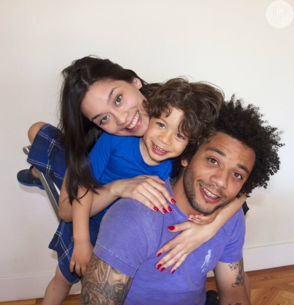 Clarice Alves é casada com o lateral esquerdo da Seleção Brasileira, Marcelo Vieira. Os dois são pais de Enzo, de 4 anos