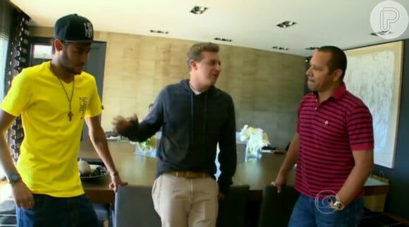 O apresentador do 'Caldeirão do Huck' conversou com o jogador e com o pai dele sobre a expectativa para a Copa do Mundo no Brasil