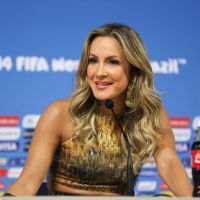 Claudia Leitte comenta boa forma de Neymar para Copa do Mundo: 'Corpo impecável'
