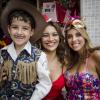 Dira Paes, Luiz Felipe Mello e Paula Pereira posam durante as gravações do carnaval em 'Salve Jorge', em fevereiro de 2013