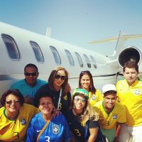 Família de Thiago Silva freta jatinho particular para assistir a jogo da Seleção