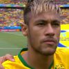 Neymar canta o Hino Nacional antes de Brasil x México