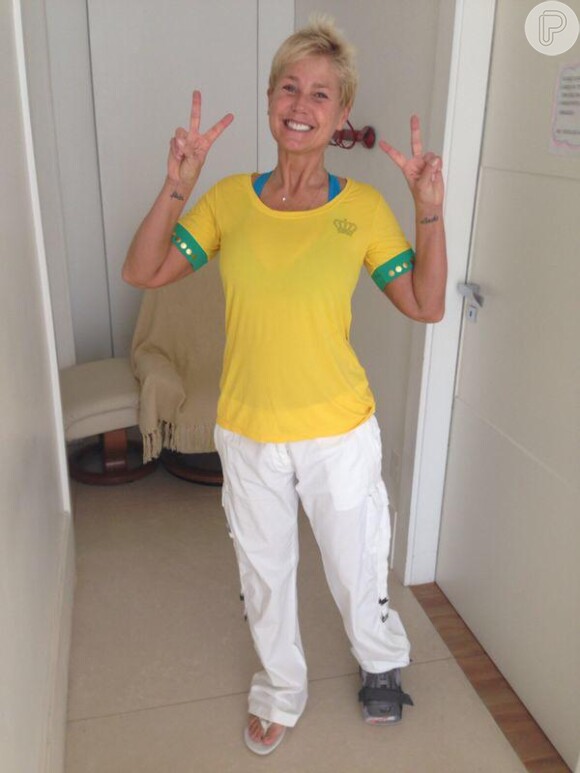Assim que viu o clique de Gisele Bündchen, Xuxa escreveu em seu Facebook: 'Que paquita linda! Gisele, tia Xuxa aqui tem muito orgulho de você: brasileira, gaúcha, linda, vitoriosa e feliz'