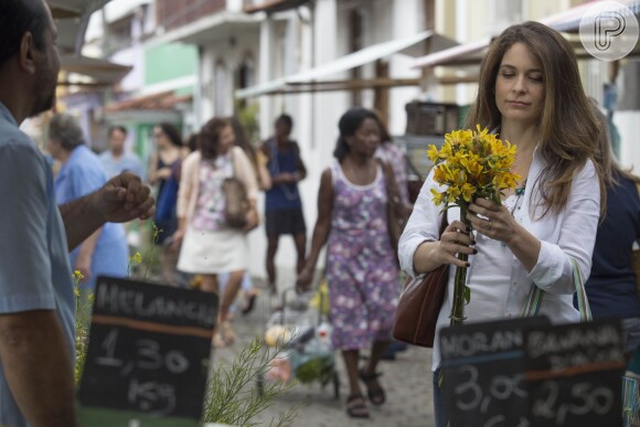 Em 'Rio, Eu Te Amo', a atriz Cláudia Abreu protagoniza o curta dirigido por Vicente Amorim