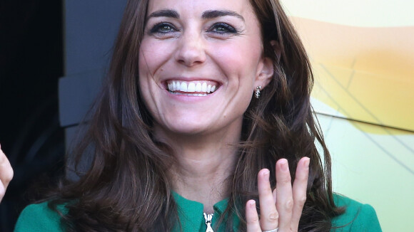 Kate Middleton acredita que está grávida de uma menina, diz revista: 'Ansiosos'