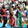 Shakira cantou na festa de encerramento da Copa do Mundo ao lado de Alexandre Pires, Carlinhos Brown e Ivete Sangalo