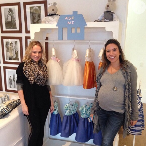 Patrícia Abravanel ficou encantada também com as peças de meninas: 'Olha quem amou a coleção de vestidinhos de festa e já está pensando no proximo baby?'