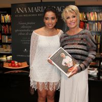 Anitta e Susana Vieira prestigiam lançamento do livro de Ana Maria Braga no Rio
