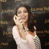 Juliana Paes esbanjou simpatia no lançamento da sua nova fragrância de perfume no Hotel Copacabana Palace, no Rio de Janeiro