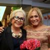 Susana Vieira posa com Nathalia Timberg na comemoração de seu  aniversário de 72 anos