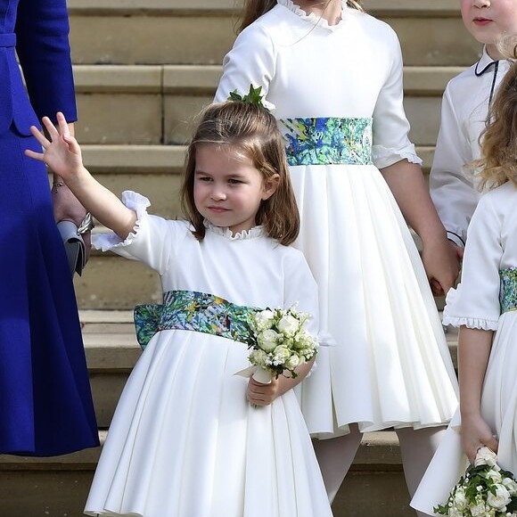 A princesa Charlotte esbanjou fofura no casamento da princesa Eugenie com o empresário Jack Brooksbank